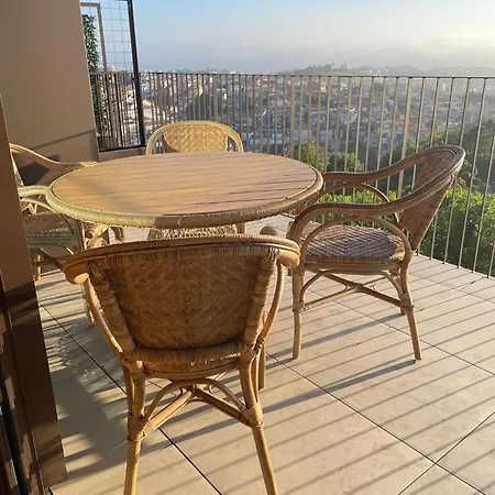 Gaia Skyline By Santiago Family House Апартаменты *