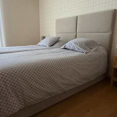 Appartement Gaia Skyline By Santiago Family House *